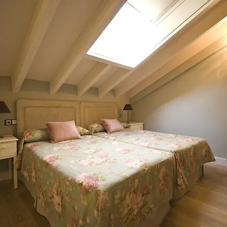 Las Casas Rurales Huerta San Benito Villamayor  Room photo